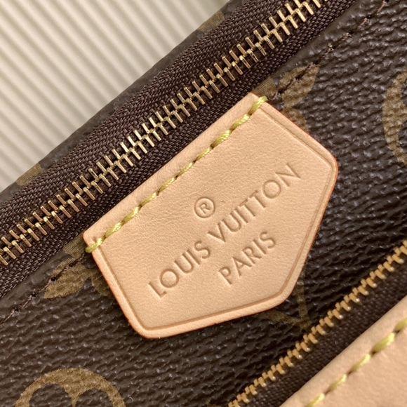 Louis Vuitton Multi Pochette Accessoires  Khaki Strap - Picture 5 of 9
